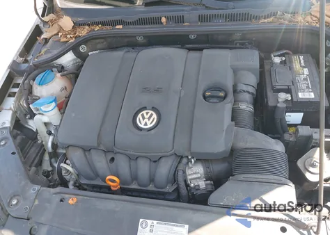 2011 Volkswagen Jetta 2.5L Se from USA, damaged, VIN 3VWDZ7AJXBM319068